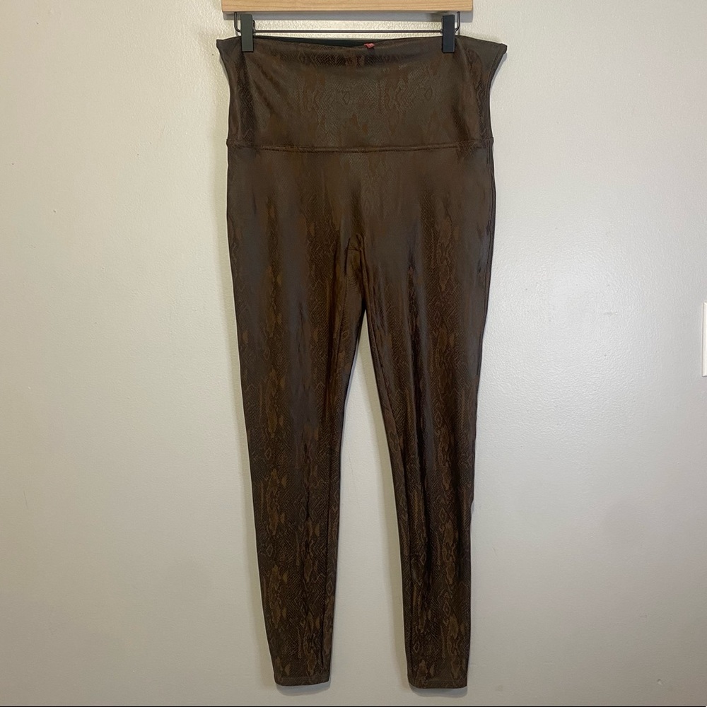 Spanx Leggings Size 1X Faux Leather Snakeskin Print Brown Black Tight